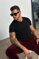 T-Shirt męski BG V-Neck | czarny