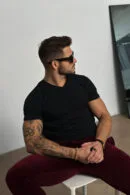 T-Shirt męski BG V-Neck | czarny