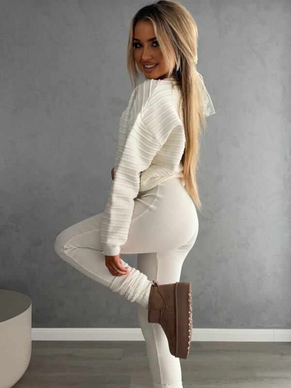 Sweter MALIBU AUTUMN – ecru