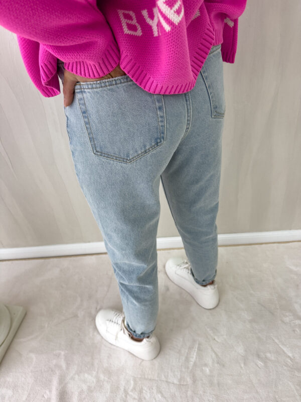 Jeansy MOM FIT LOWE – jeansowe