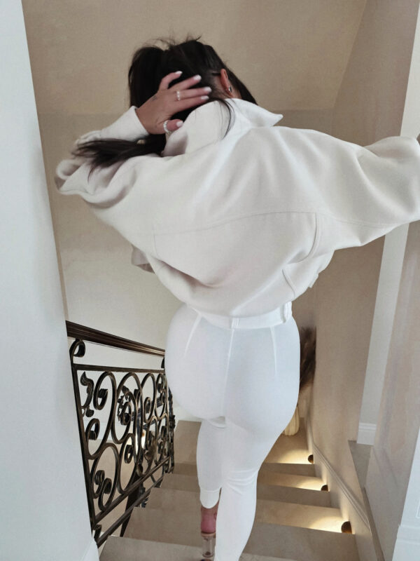 Kurtka MODERN – ecru