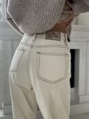 Jeansy MOM FIT – jasny beż
