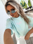 T-shirt pudełkowy BOSSY - błękitny