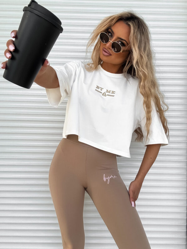T-shirt pudełkowy BOSSY - ecru