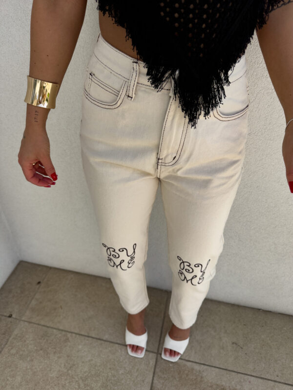 Jeansy MOM FIT LOWE – beżowe