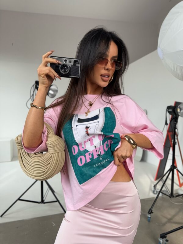 Tshirt OUT puder