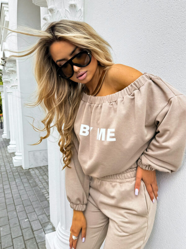 Bluza UNDER  – jasny beż
