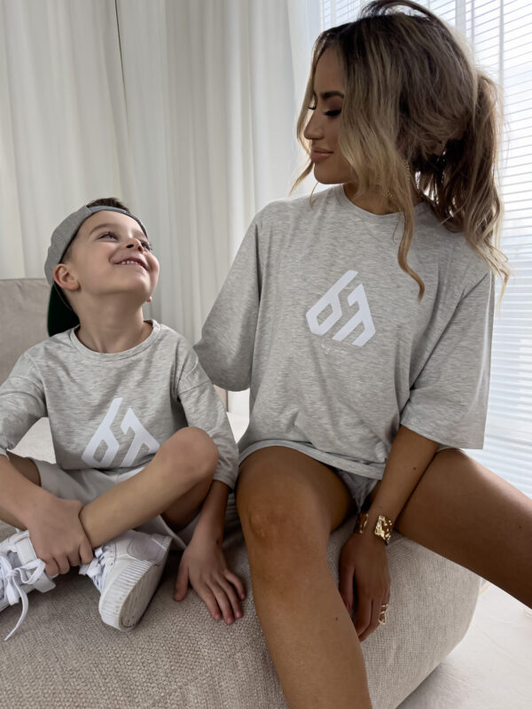 T-shirt dziecięcy BORN logo - szary