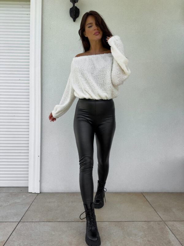Bluza UNDER baranek  – ecru
