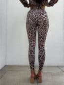 Legginsy GYM print pantera – beżowo-czarna
