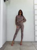 Bluza dresowa LOGO print pantera – beżowo-czarna