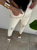 Jeansy MOM FIT LOWE – beżowe