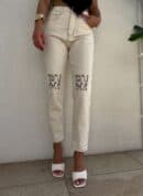Jeansy MOM FIT LOWE – beżowe