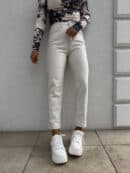 Jeansy MOM FIT BLESS – beżowe