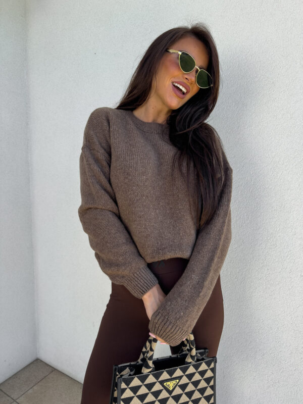 Sweter NERYS – czekoladowy