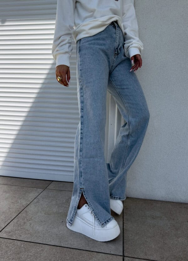 Jeansy FLARED – dark jeans