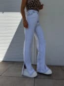 Jeansy FLARED – light jeans