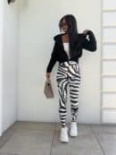 Legginsy GYM print zebra – biało-czarna