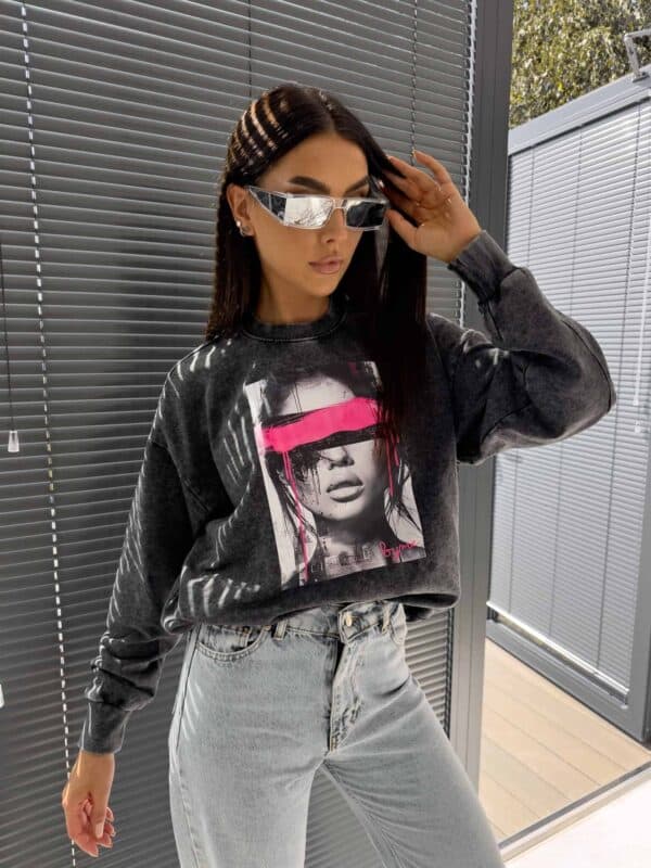 Dekatyzowana bluza LOCK - czarna