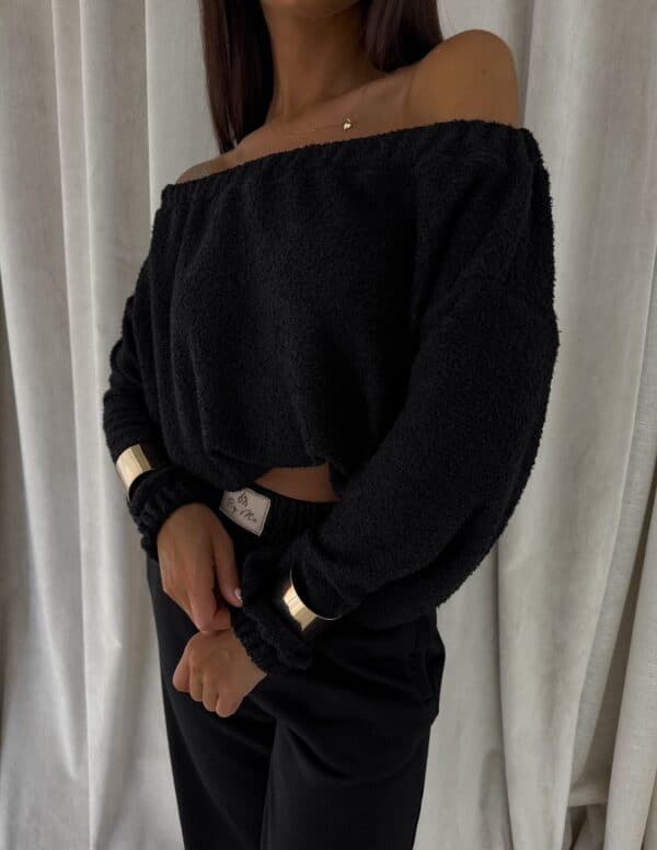 Bluza UNDER baranek  – czarny