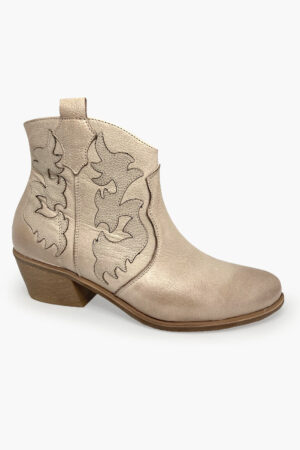 Beżowe skórzane botki damskie kowbojki Exquisite
