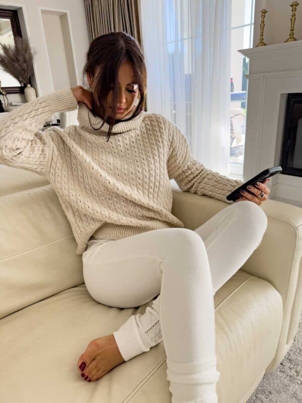 Sweter golf INKO - jasny beż