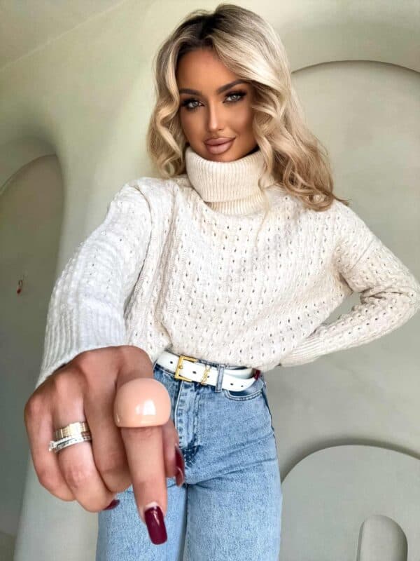 Sweter golf INKO - jasny beż
