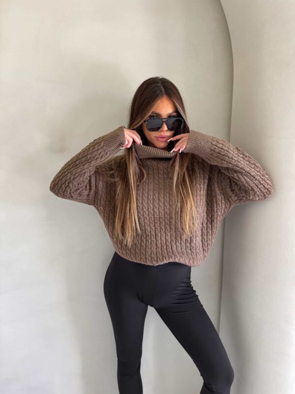 Sweter golf INKO - czekoladowy