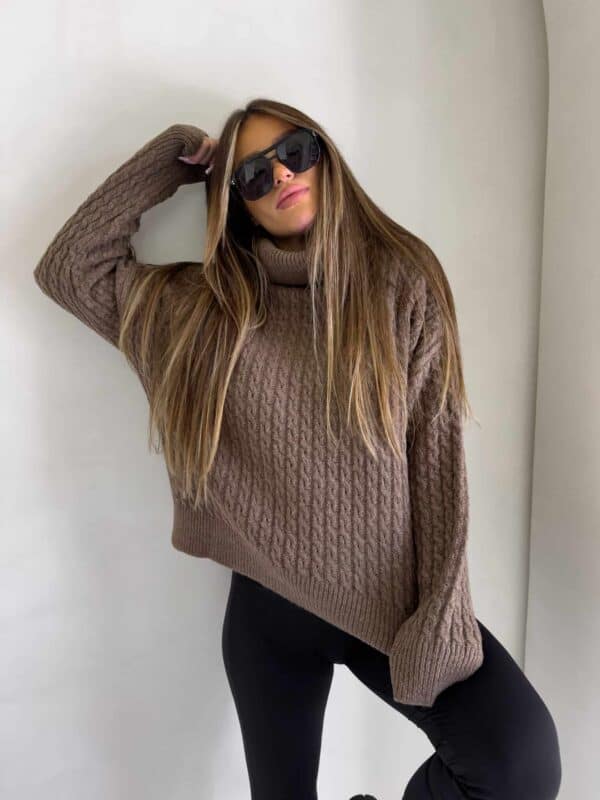Sweter golf INKO - czekoladowy