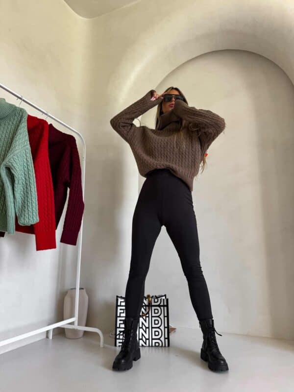 Sweter golf INKO - czekoladowy