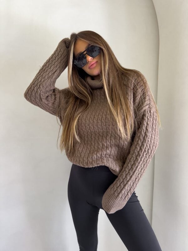 Sweter golf INKO - czekoladowy