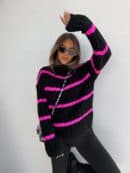 Sweter golf INKO pasy - czarno-różowe