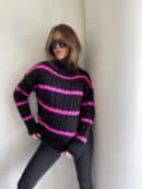 Sweter golf INKO pasy - czarno-różowe