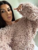 Bluzka KAIRA SHAGGY – jasny beż