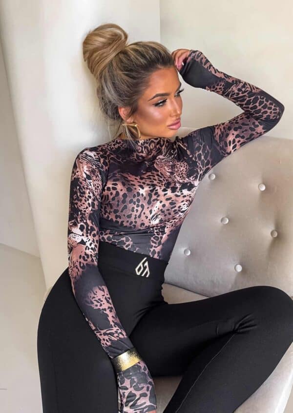 Bluzka SKIN print pantera – czarno-beżowa Bluzka SKIN print pantera – czarno-beżowa