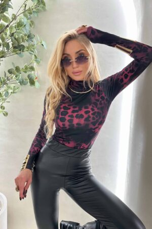 Bluzka SKIN print pantera – czarno-fuksja
