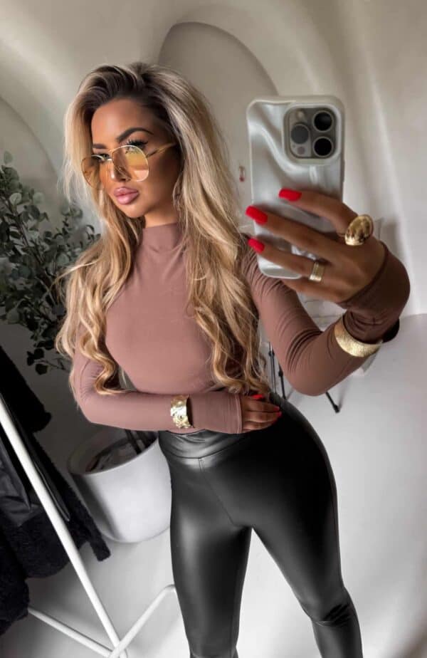 Bluzka SKIN gładka – latte Bluzka SKIN gładka – latte