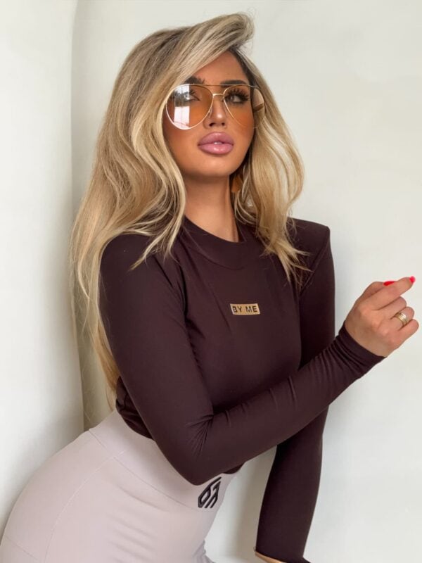 Bluzka MIRELLA By Me – czekoladowa