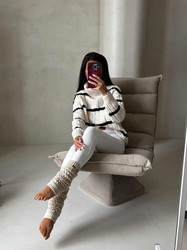 Sweter golf INKO pasy - wanilia-czarne Sweter golf INKO pasy - wanilia-czarne