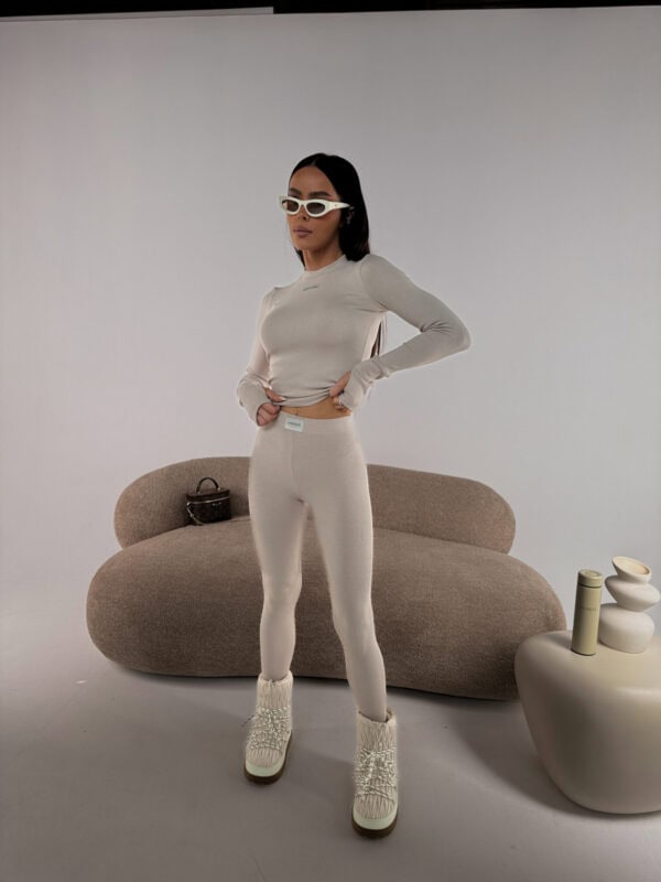 Legginsy FLOW beż Legginsy FLOW beż