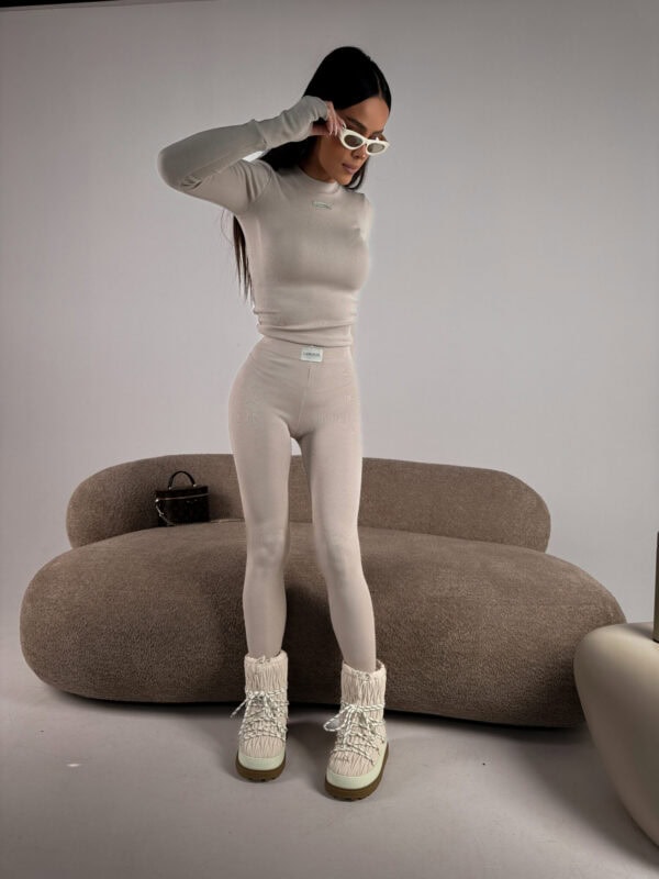 Legginsy FLOW beż Legginsy FLOW beż