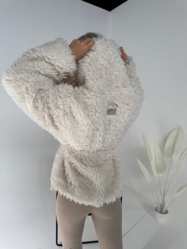 Kurtka DRAMATIC ecru