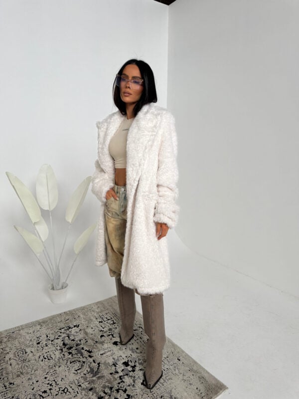 Płaszcz ALPHA ecru Płaszcz ALPHA ecru