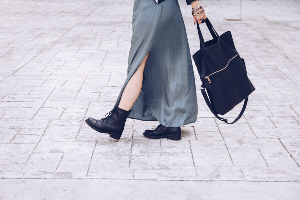 Jakie sukienki do botków? Doradzamy!