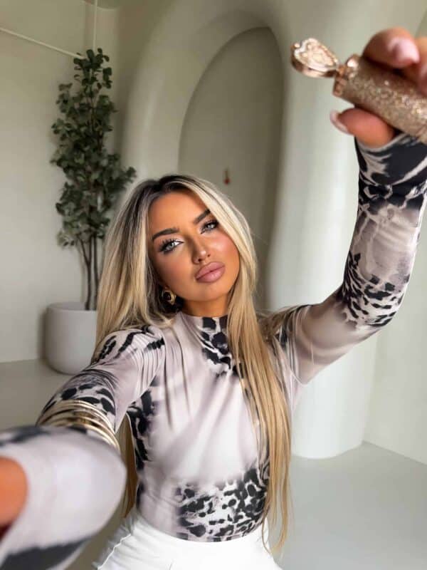 Bluzka SKIN print pantera – jasny beż Bluzka SKIN print pantera – jasny beż