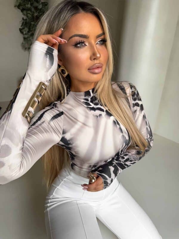 Bluzka SKIN print pantera – jasny beż Bluzka SKIN print pantera – jasny beż