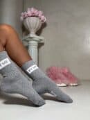 Skarpetki GUESSY – szare