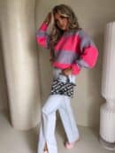 Sweter LEGEND pasy – lila-koral