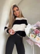 Sweter LEGEND pasy – waniliowo-czarne