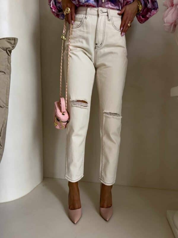 Jeansy MOM FIT HOLES – jasny beż